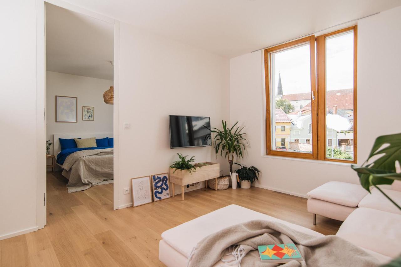 Apartments Marinka 利托米什尔 外观 照片