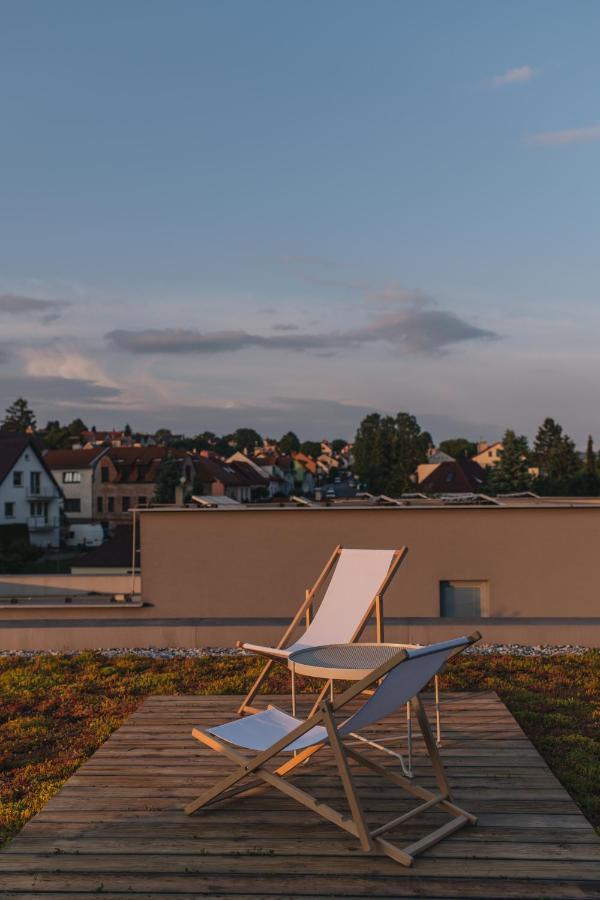 Apartments Marinka 利托米什尔 外观 照片